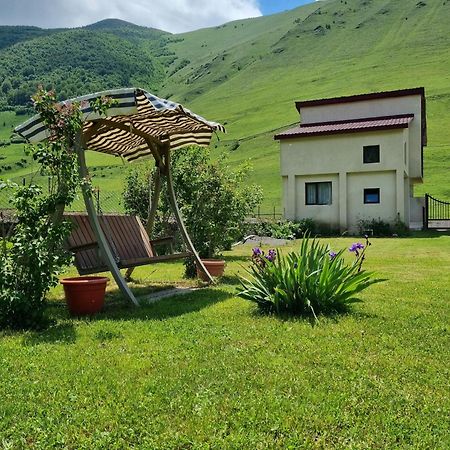---Allegria House--- Kazbegi Exterior foto