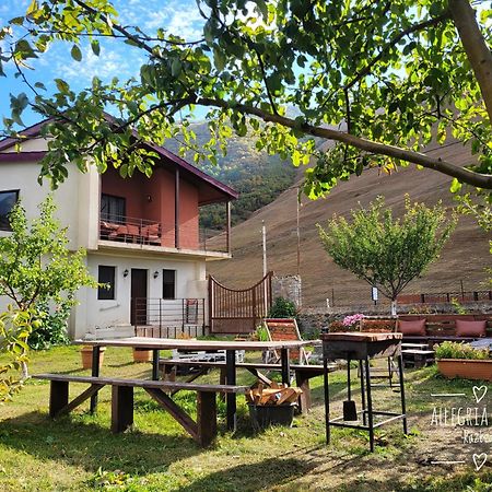 ---Allegria House--- Kazbegi Exterior foto
